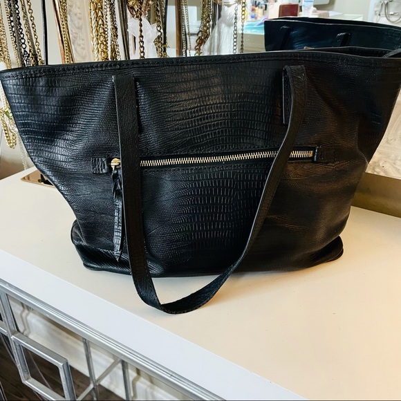 Dooney & Bourke medium tote bag - Picture 2 of 7